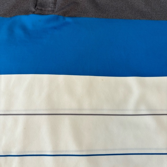 Under Armour Men’s Golf Shirt - Picture 3 of 4